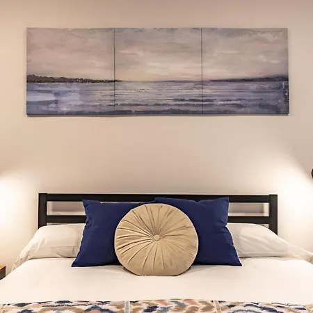 Centro Del Casco Viejo Junto A La Catedral بلباو