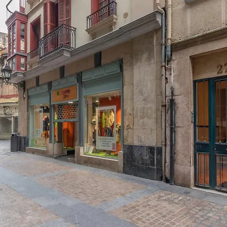 Centro Del Casco Viejo Junto A La Catedral Апартаменты Бильбао